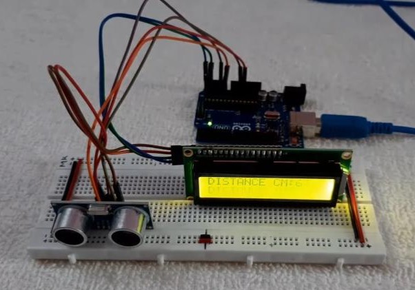 Photo of Ultrasonic Sensor and Arduino Prototype